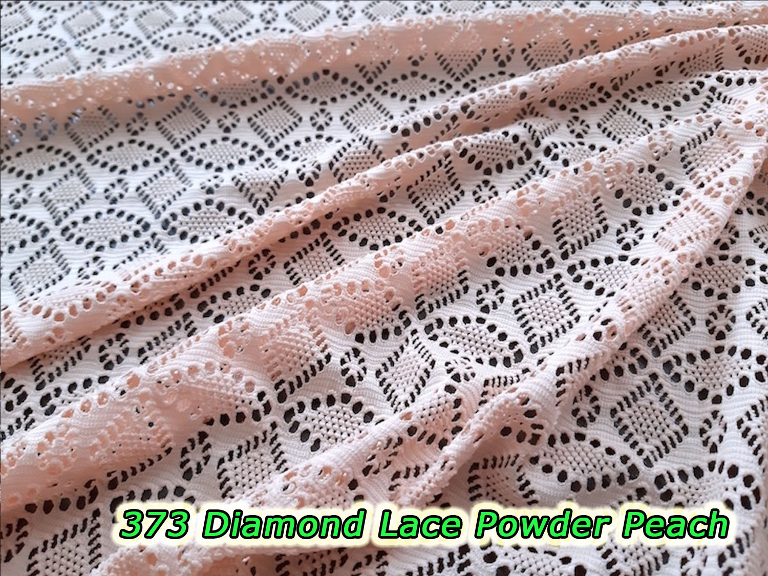 373 Diamond Lace Powder Peach