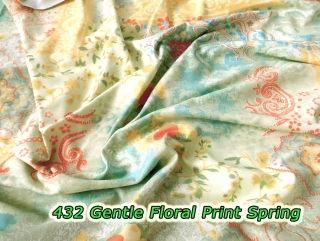 432 Gentle Floral Print Spring